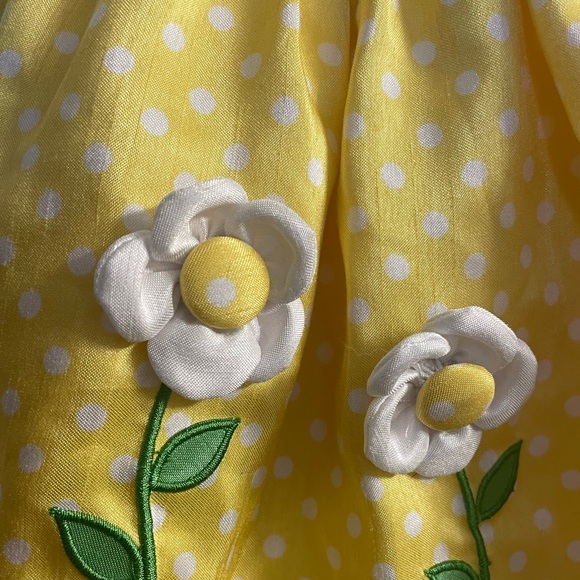 American Princess Yellow & White Polka Dot Dress w/3D Daisy Appliqués-Size 6M - Picture 3 of 5